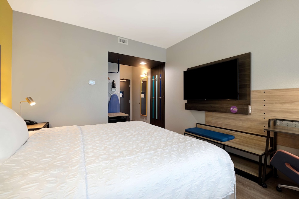 Tru by Hilton Galveston - photo 15