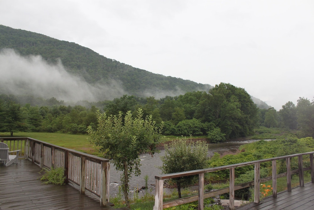 The Copperhood Retreat & Spa - photo 29