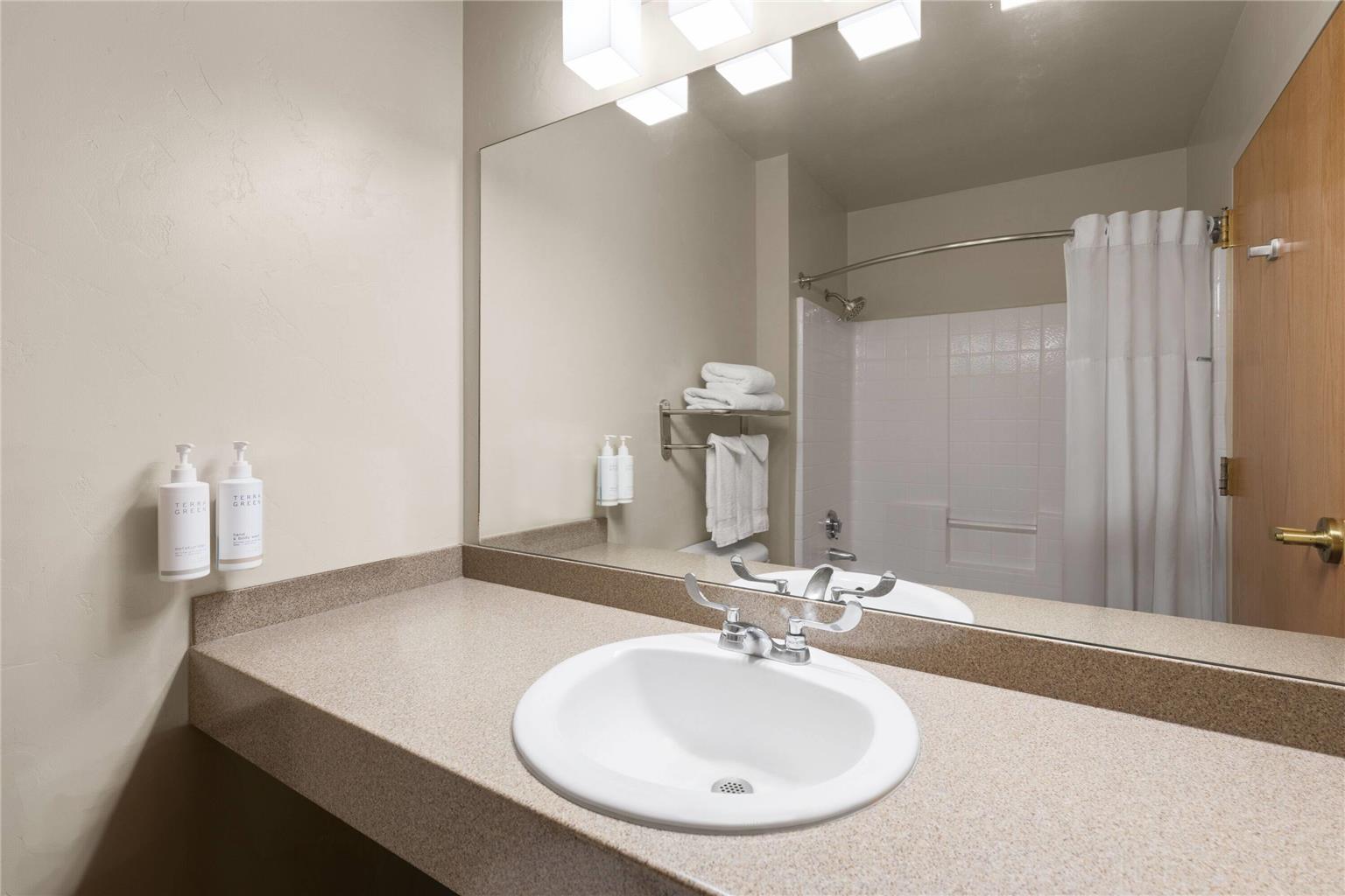 Days Inn by Wyndham Chino Valley - photo 14