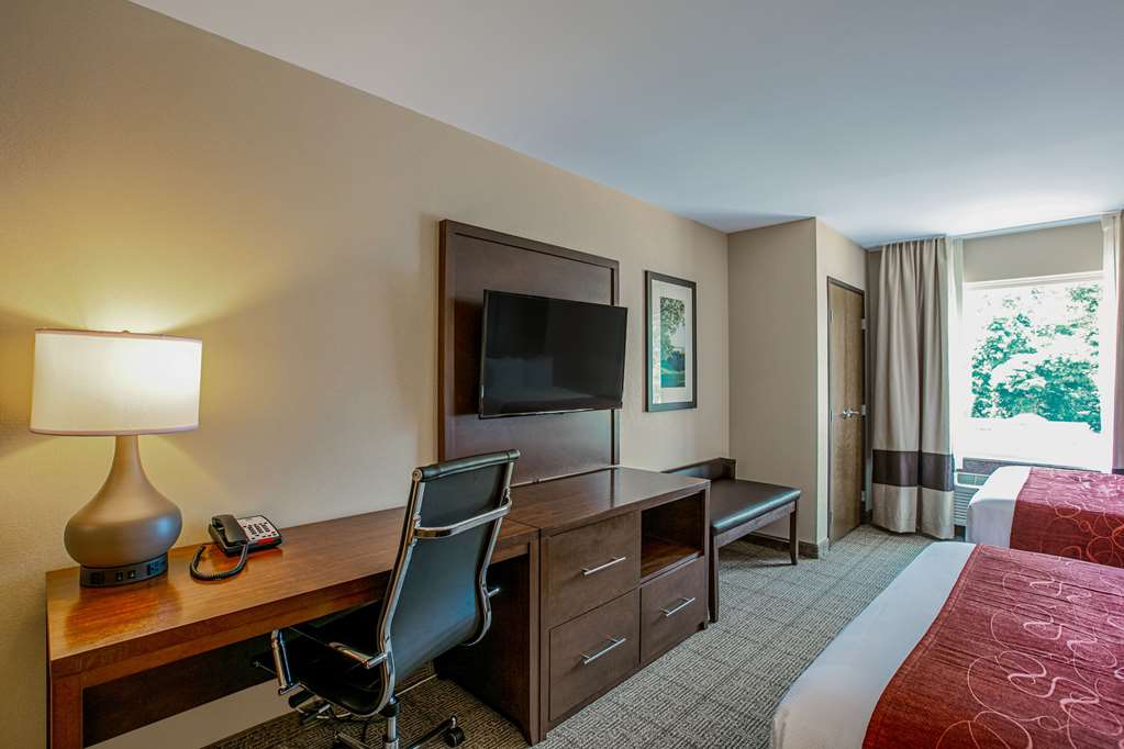 Comfort Suites Fishkill near Interstate 84 - photo 30