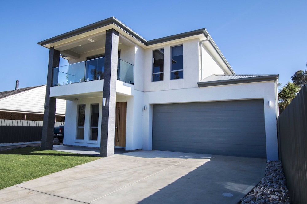 The Races Swanport — Murray Bridge