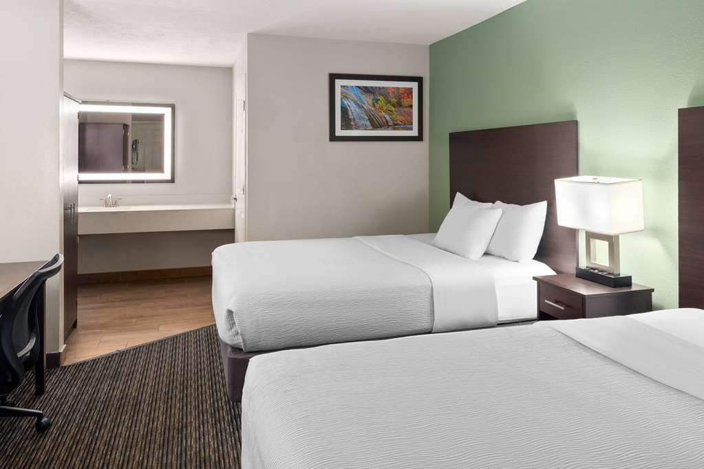 Wingate by Wyndham Cedar City - photo 23