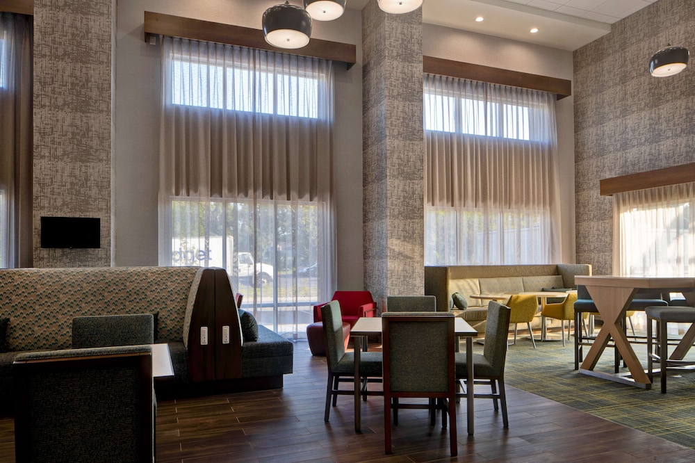 Hampton Inn By Hilton & Suites Deptford NJ - photo 31