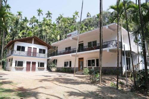 Hosamane Farm Inn — hotel in Sringeri