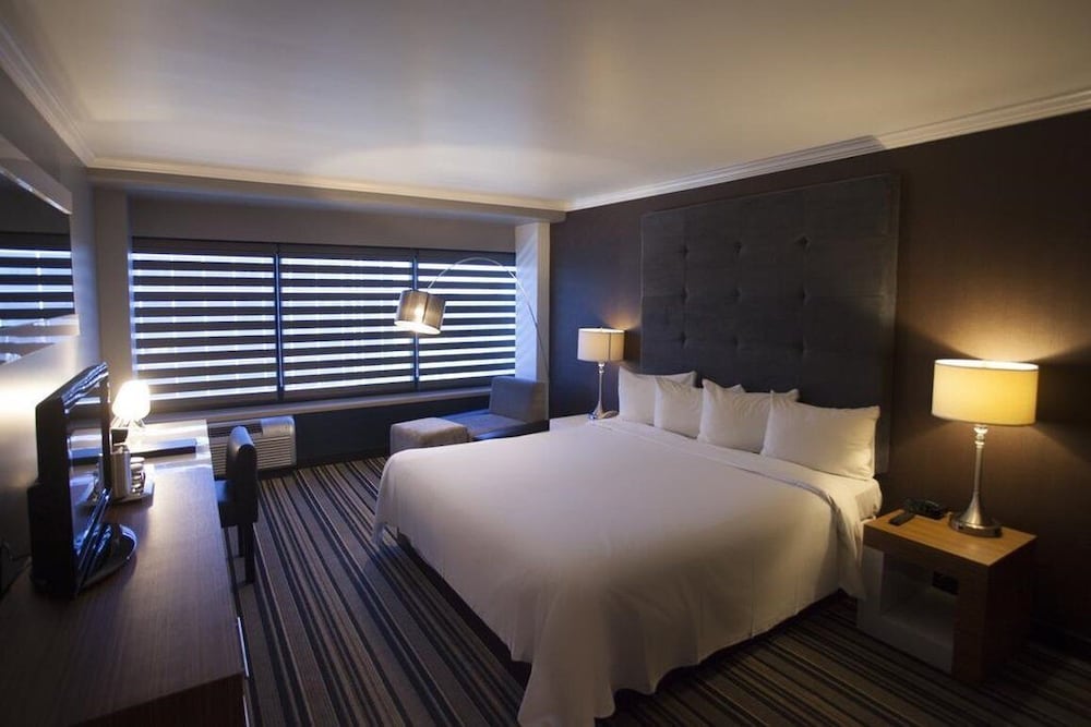 Hotel Huntington Beach - photo 15