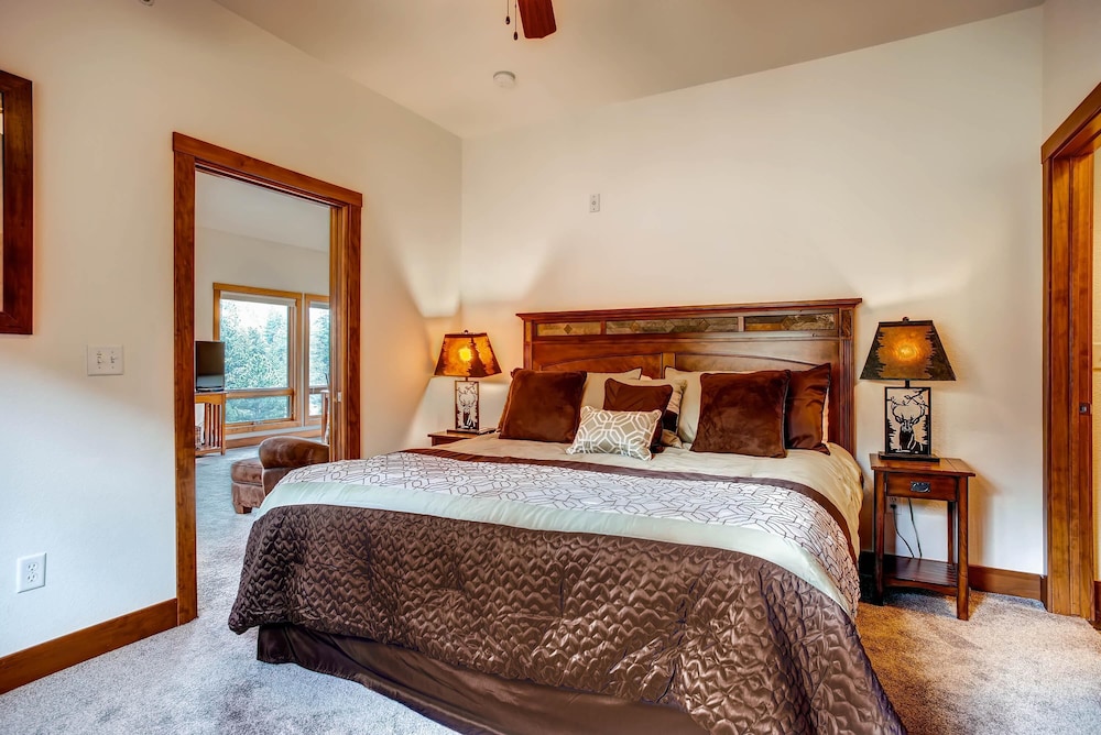 Black Canyon Inn Unit F10 - photo 3