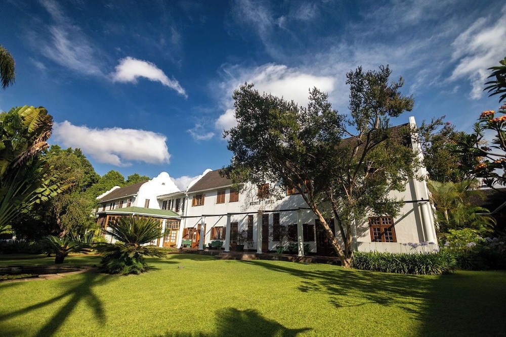 The Bronte Garden Hotel — 4-Star Luxury Hotel in Harare, Zimbabwe