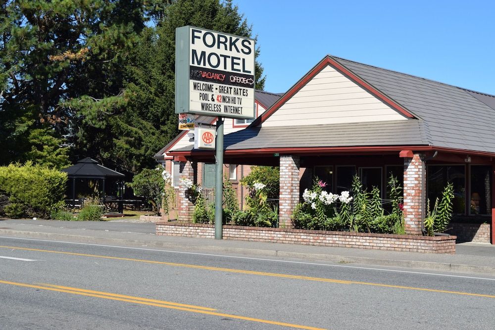 The Forks Motel - photo 11