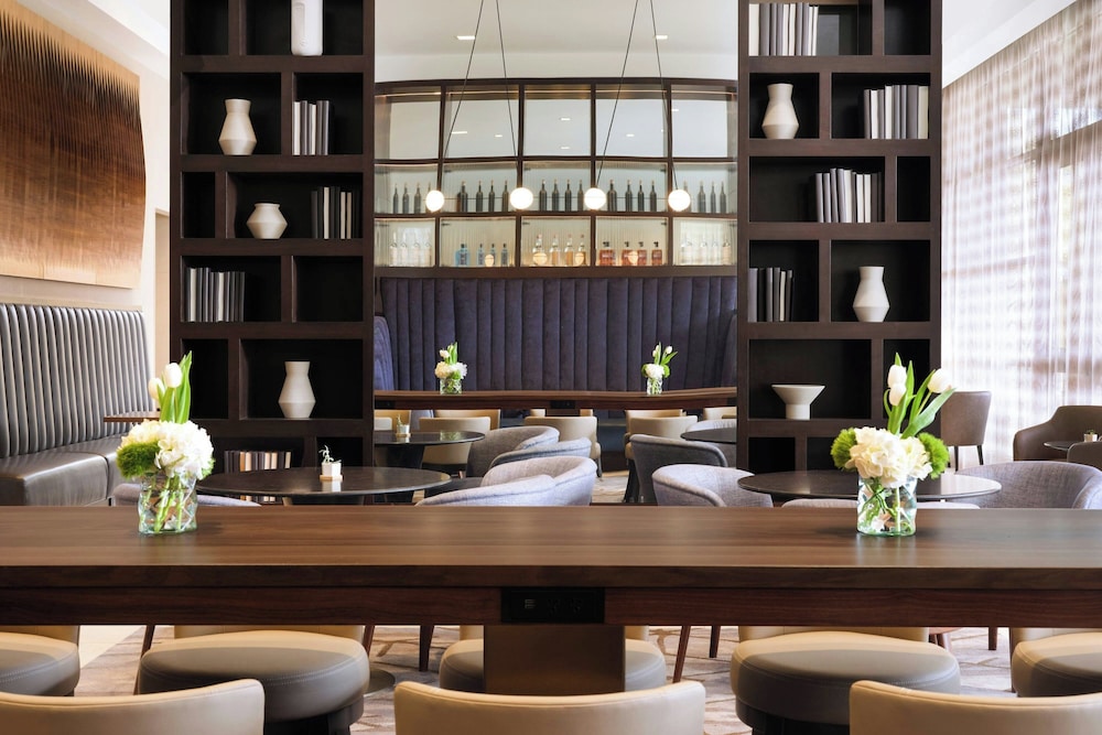 AC Hotel by Marriott Jackson Ridgeland - photo 7