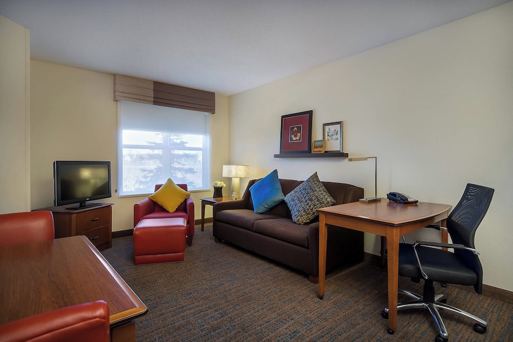 Residence Inn by Marriott Madison West Middleton - photo 21