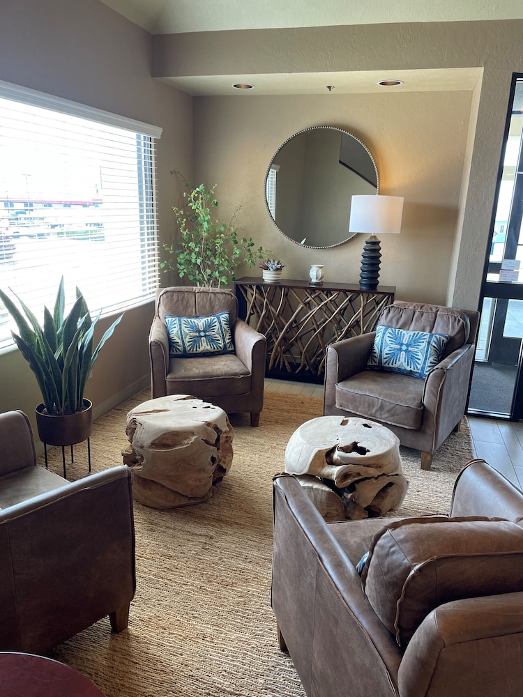 Mountain Home Inn - photo 5