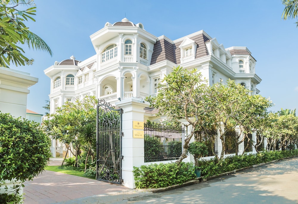 Villa Song Saigon — 4-Star Luxury Hotel in Ho Chi Minh City, Vietnam