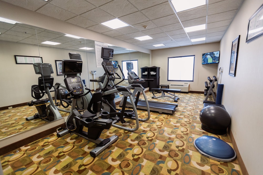 Holiday Inn Express & Suites Guthrie North Edmond by IHG - photo 15