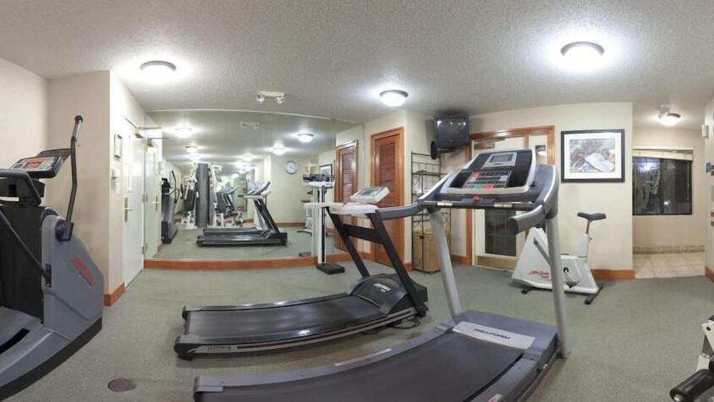 Staybridge Suites Detroit Utica by IHG - photo 36