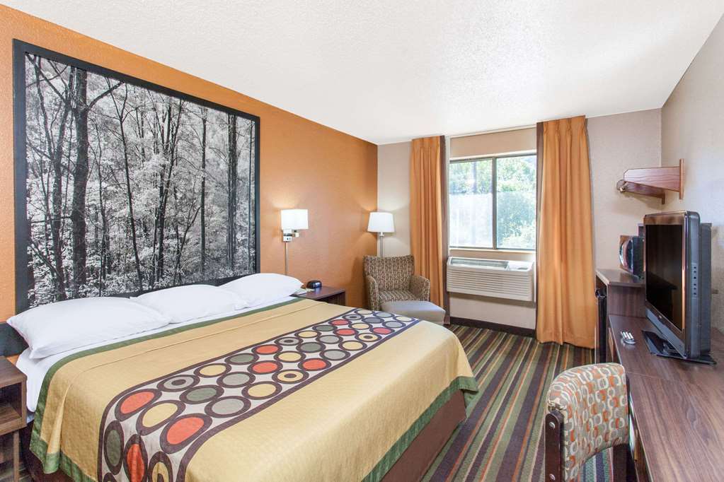 Super 8 by Wyndham Norton VA - photo 8