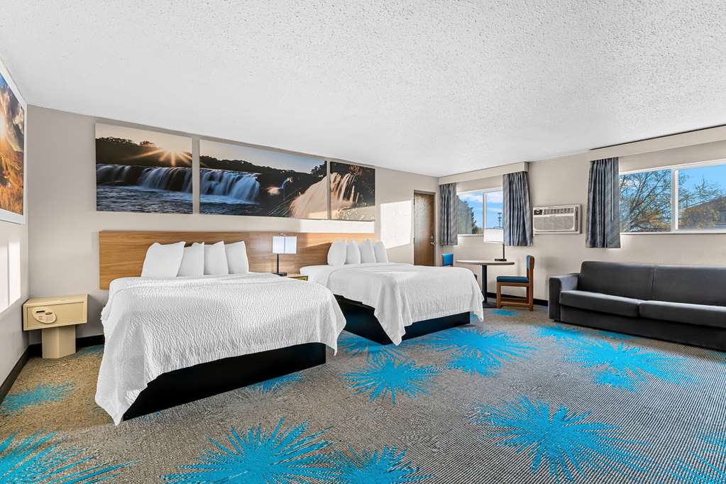 Days Inn by Wyndham Sioux Falls Empire - photo 25