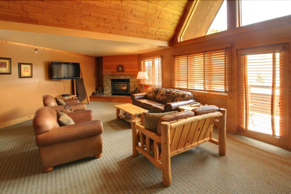 Spearfish Canyon Lodge - photo 25