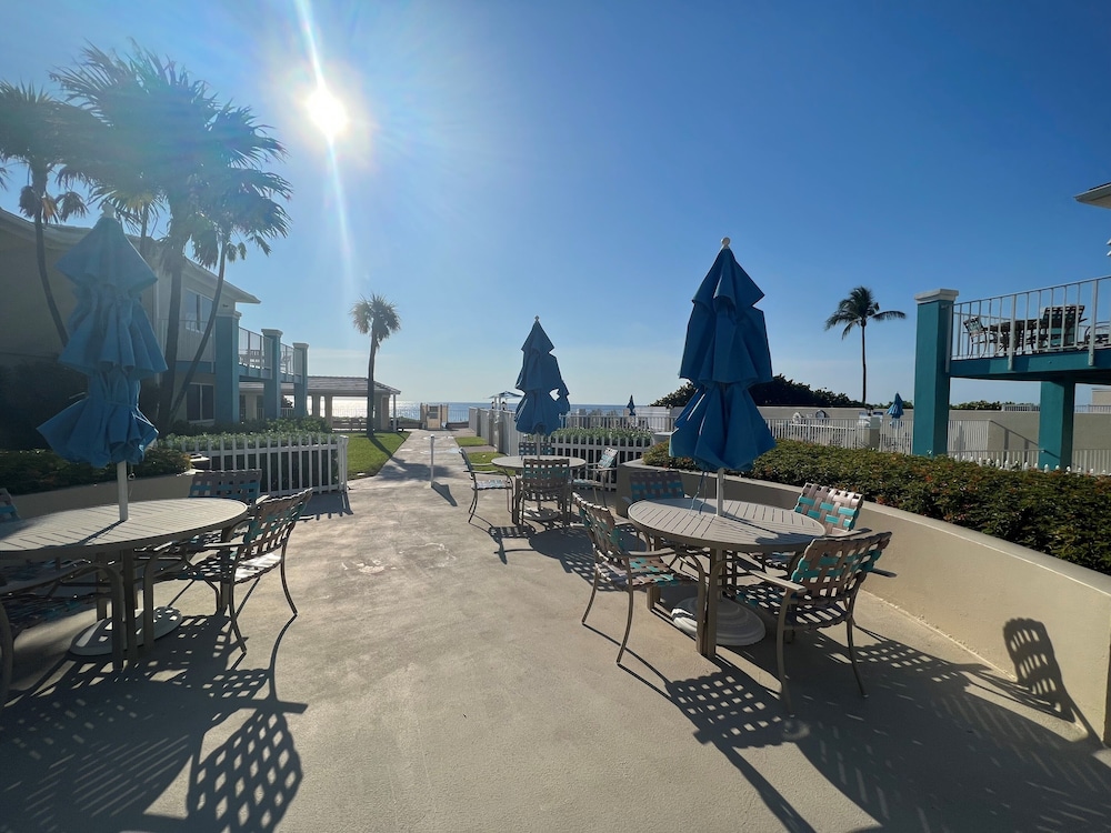 Gulfstream Manor - photo 19