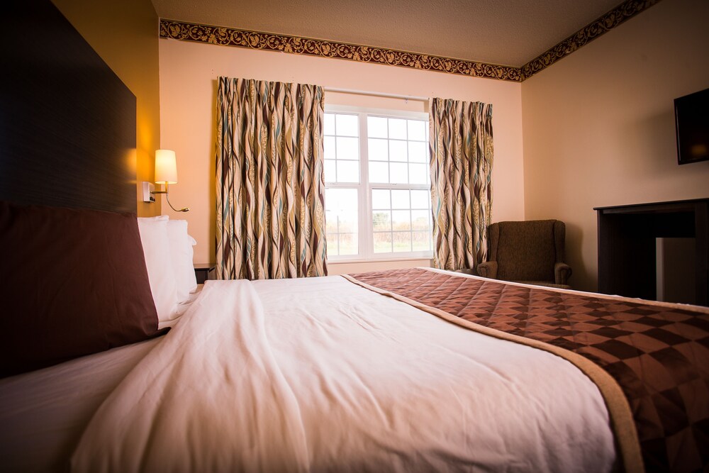 Chisholm Inn & Suites - photo 9