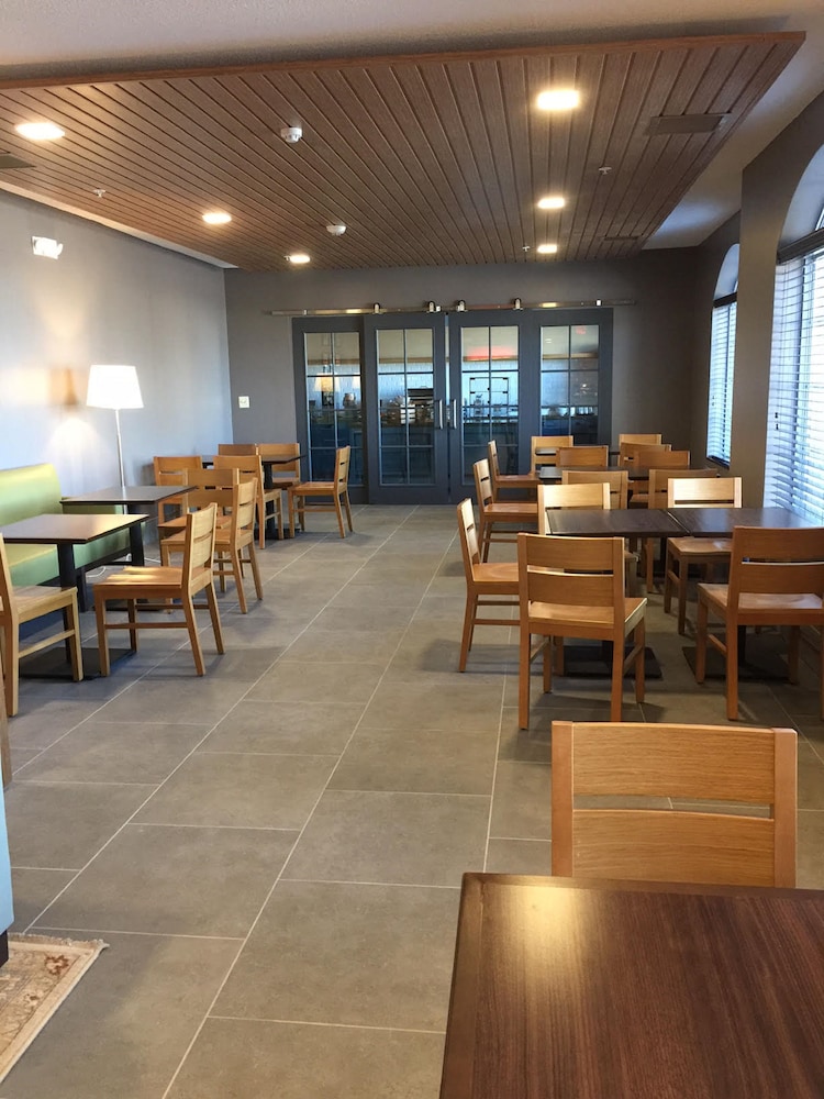 Country Inn & Suites by Radisson Novi MI - photo 17