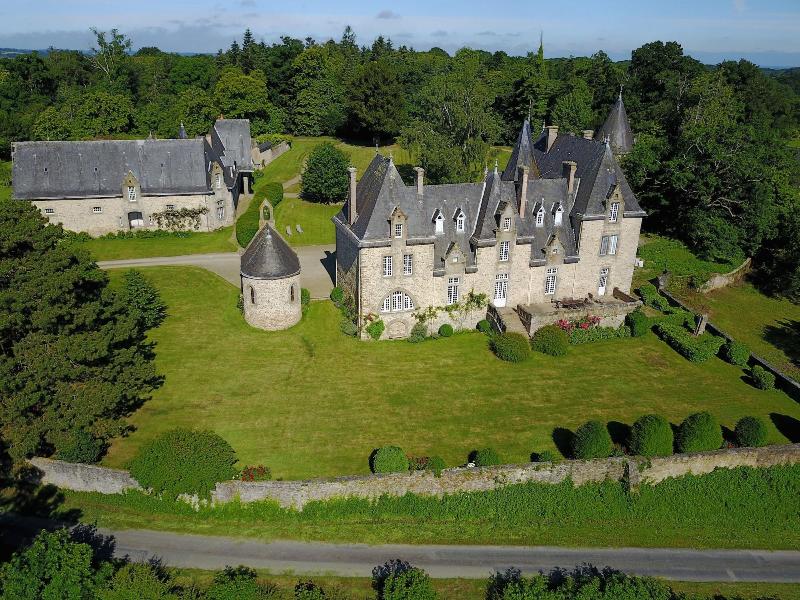 La Sicorie - carbon neutral hotel in Andouille