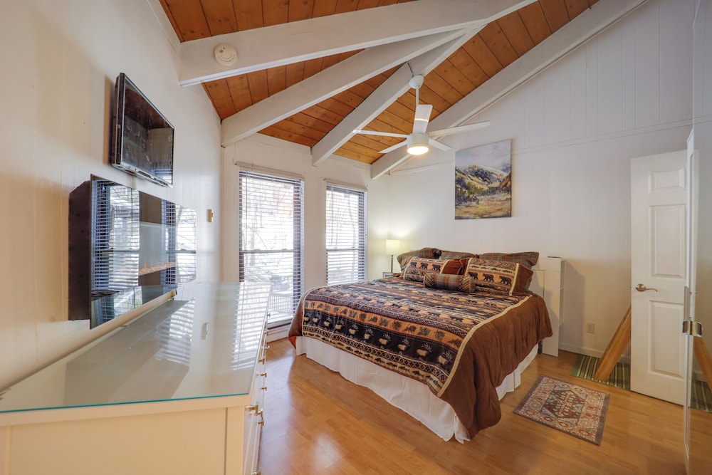 1 Mi to Beech Mountain Resort: Comfy Condo - photo 13
