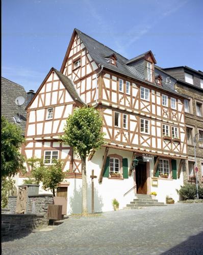 Gaststätte Ratsschänke — hotel in Zeltingen-Rachtig