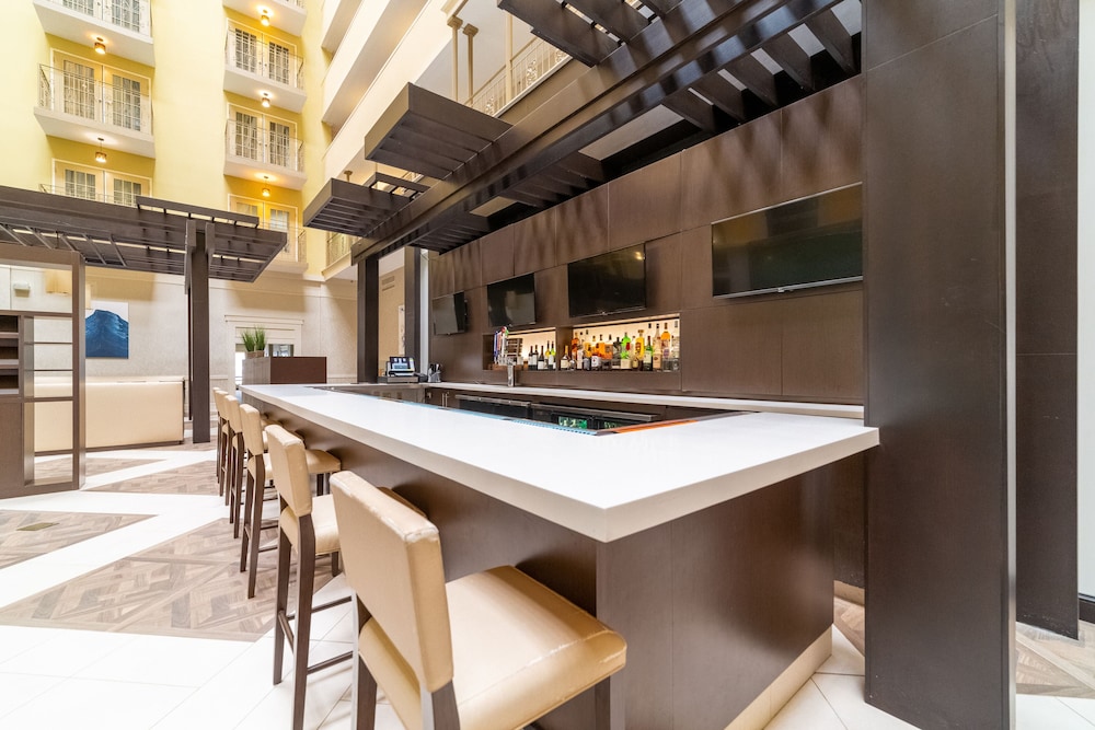 Doubletree Suites by Hilton at The Battery Atlanta - photo 52