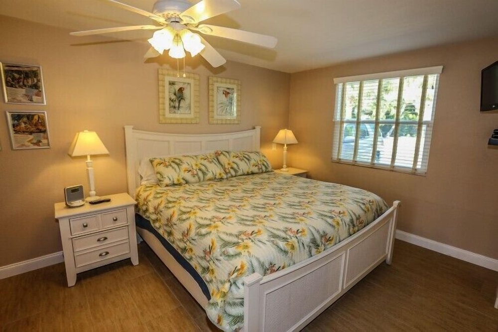 4870 Coquina Road - photo 17