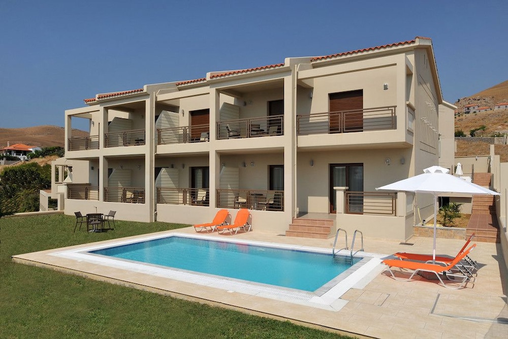 Hotel Porto Plaza Beach Resort in Myrina, Greece