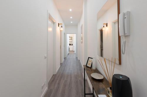 Exphome — 4-Star Luxury Hotel in Novate Milanese, Italy