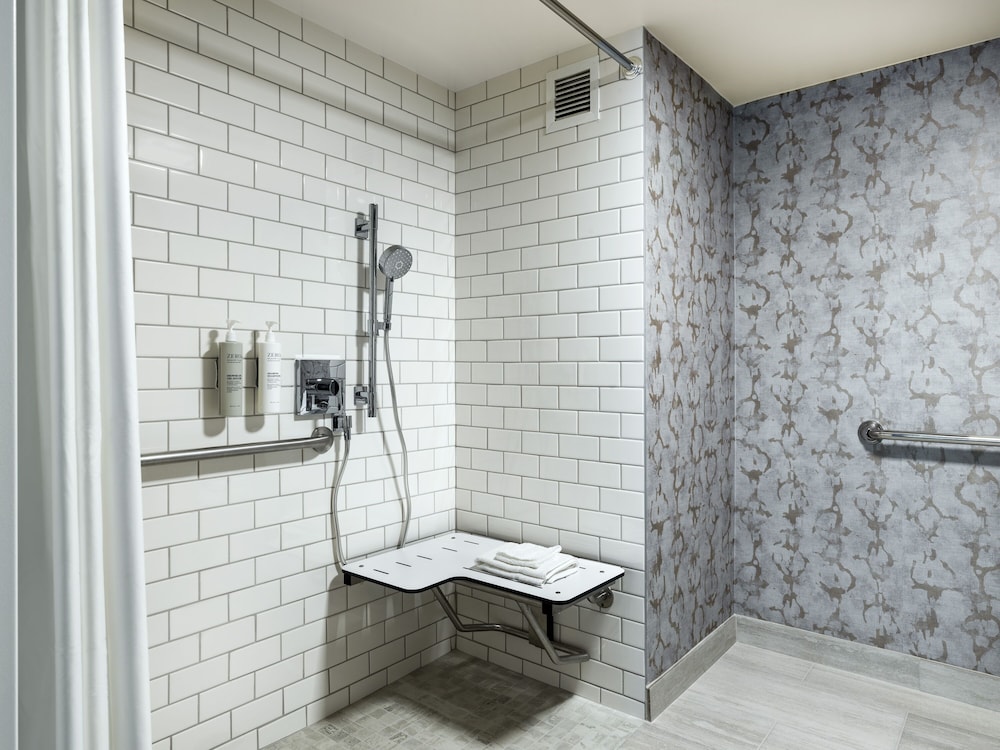 Homewood Suites by Hilton Newark Fremont - photo 24