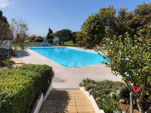 Vivenda Jardim Mar Algarve Porches — hotel in Porches