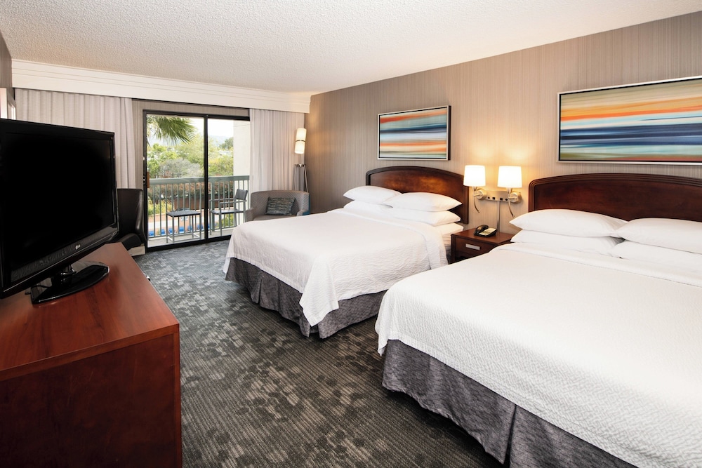 Courtyard by Marriott Oakland Airport - photo 11
