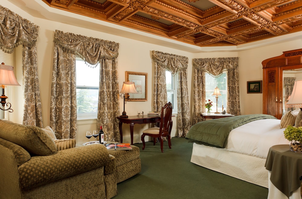 The Sayre Mansion Inn - photo 14