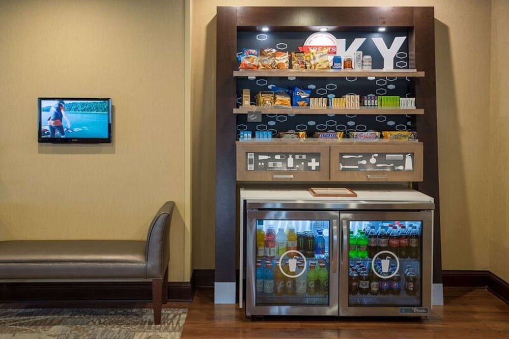 Hampton Inn Somerset - photo 72