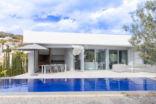 CostaBlancaDreams Bungalow Gran Sol in Calpe — 4-Star Luxury Hotel in Calp, Spain