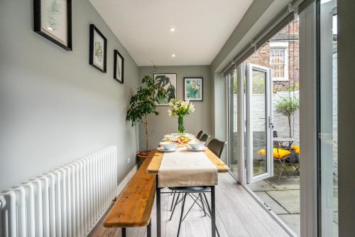 The Mustard Pot - last minute hotel in York