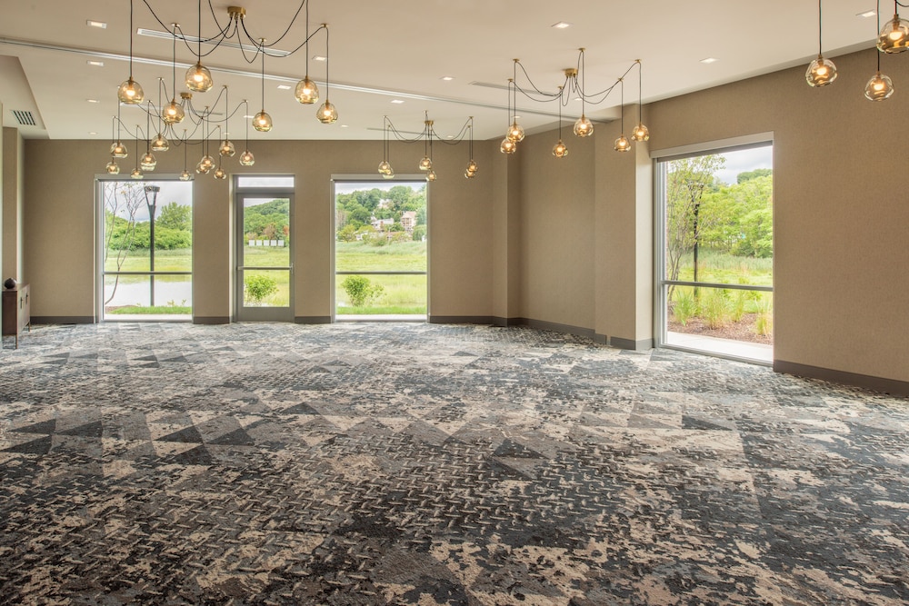 Holiday Inn Boston Logan Airport Chelsea by IHG - photo 27