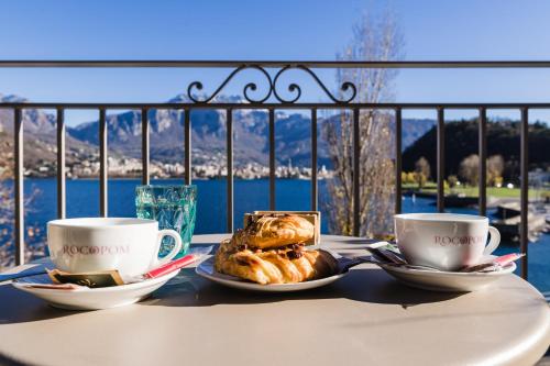 Luxury Suites Rocopom Lake Front in Lecco, Italy