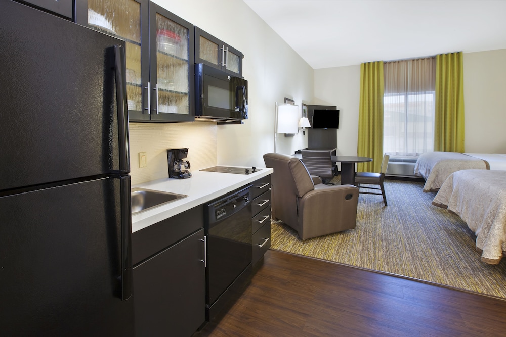 Candlewood Suites Morgantown Univ West Virginia By Ihg - photo 7