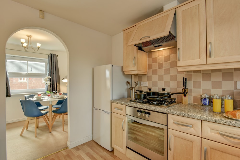 The get A way - carbon neutral hotel in Sandy