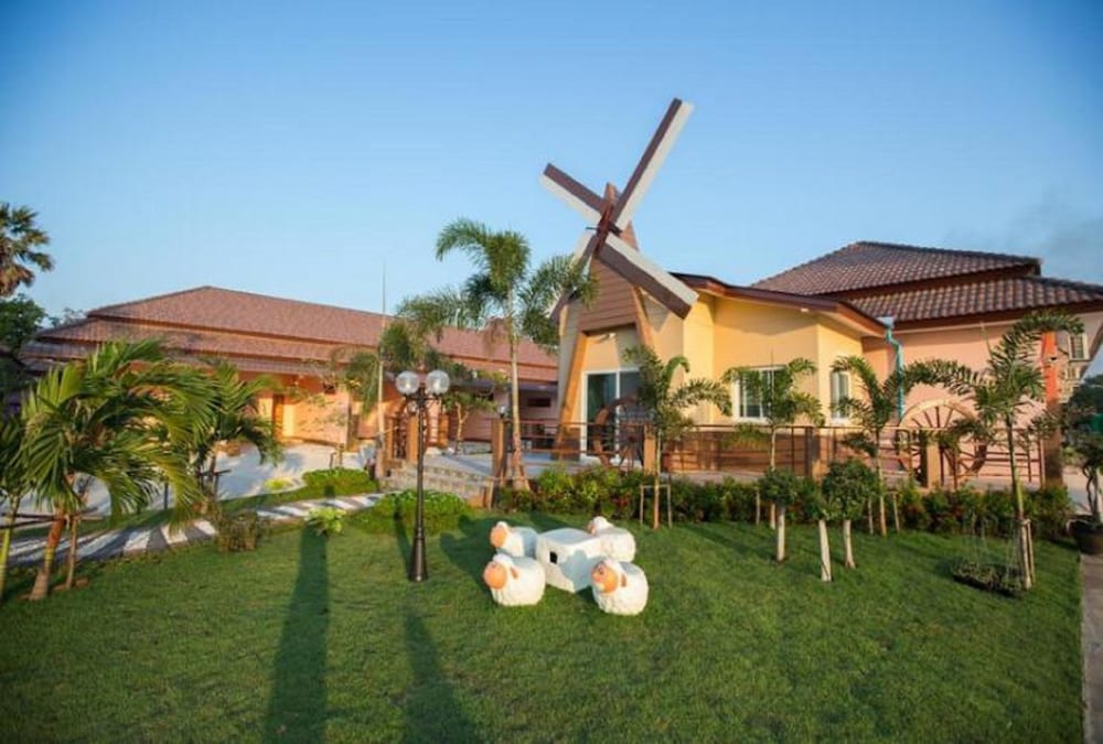 Naphet Resort in Phetchaburi, Thailand