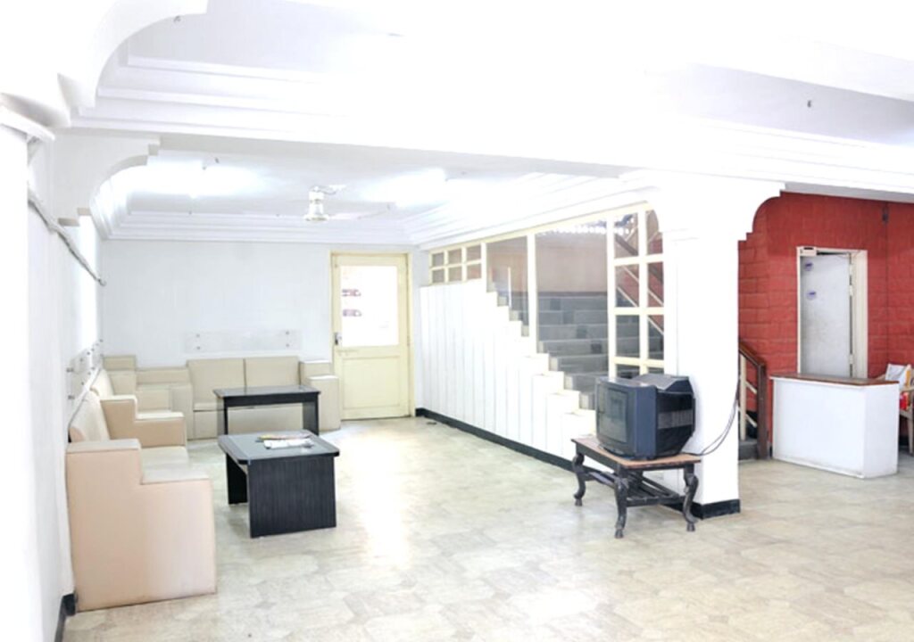 Hotel Tourist Resort in Jalgaon, India