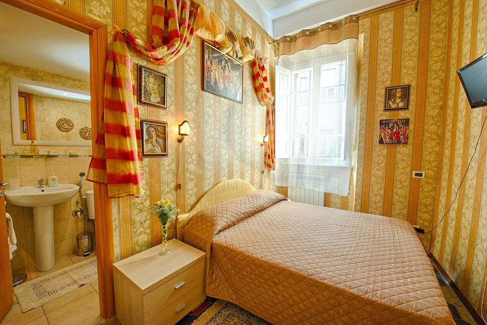 ArtDomus Reale - last minute hotel in Rome