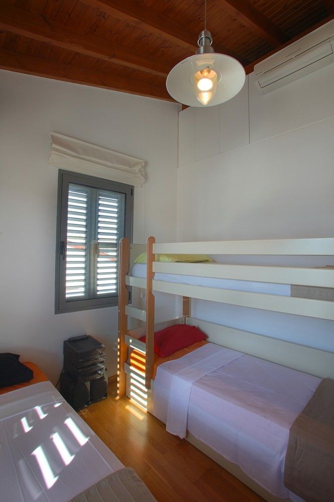 Villa Napa Pearl