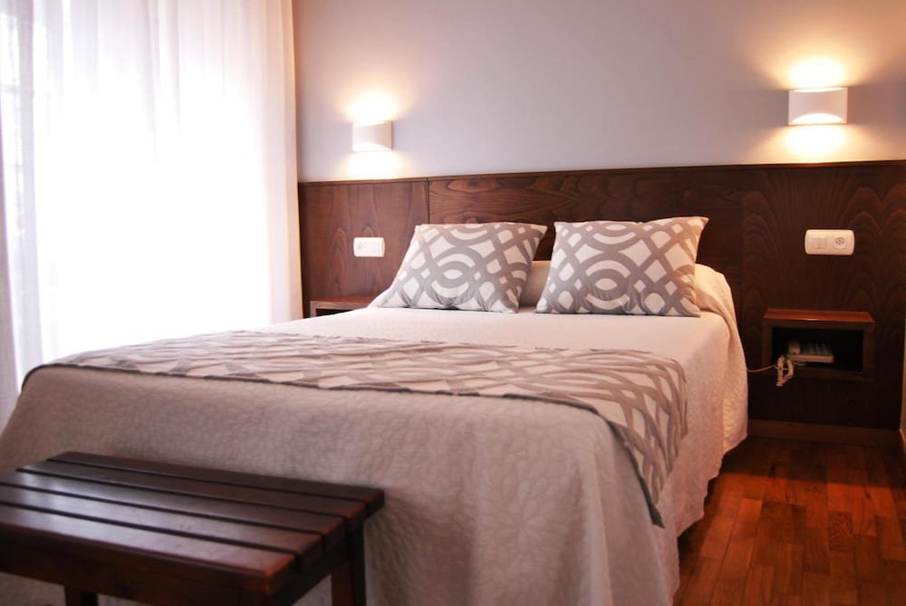 Hotel Restaurante Elisardo — hotel in Noia