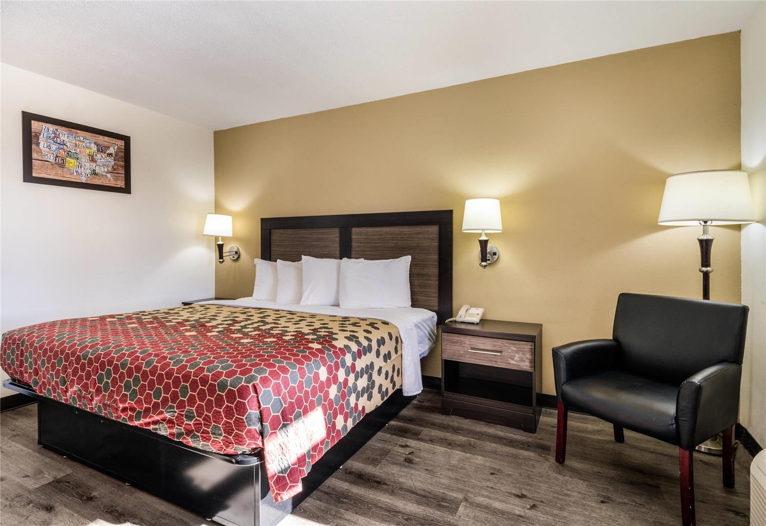 Econo Lodge Glade Springs I 81 - photo 17