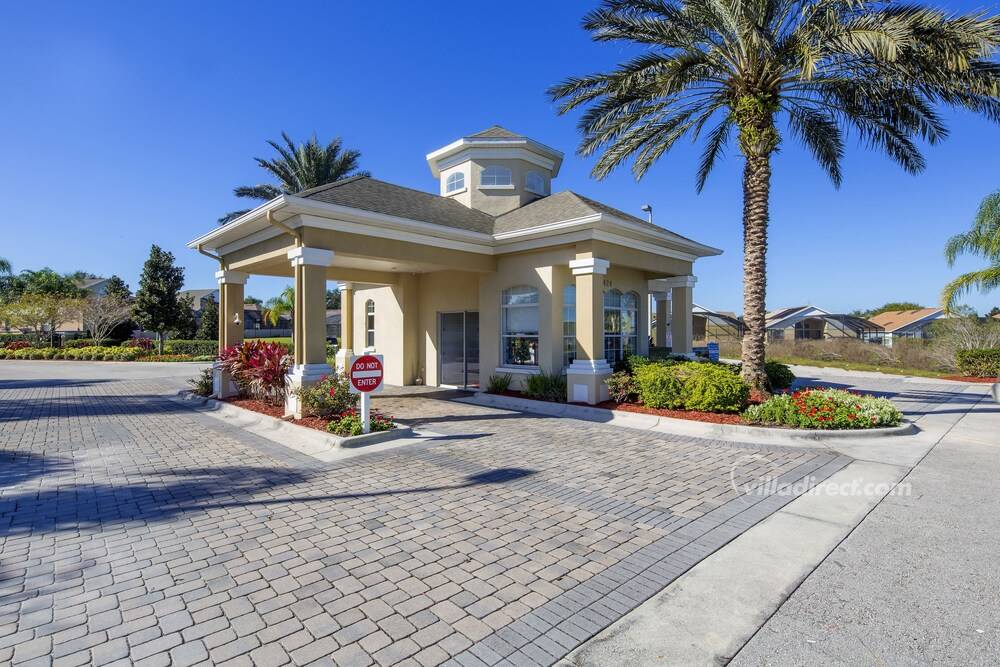 Sunshine Station Spacious 4 bed Windsor Palms resort home that's close to Disney - photo 32