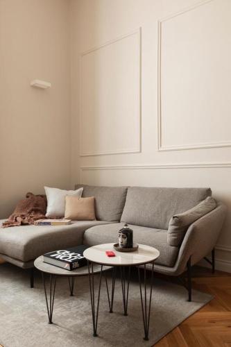 Stile ed eleganza fra Stazione Centrale e Posta Venezia — 4-Star Luxury Hotel in Milan, Italy